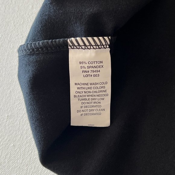 HOOTERS Juniors Size Small Uniform Tank Top in Black - NWOT - Picture 7 of 9